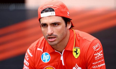 Who did Carlos Sainz sign with?